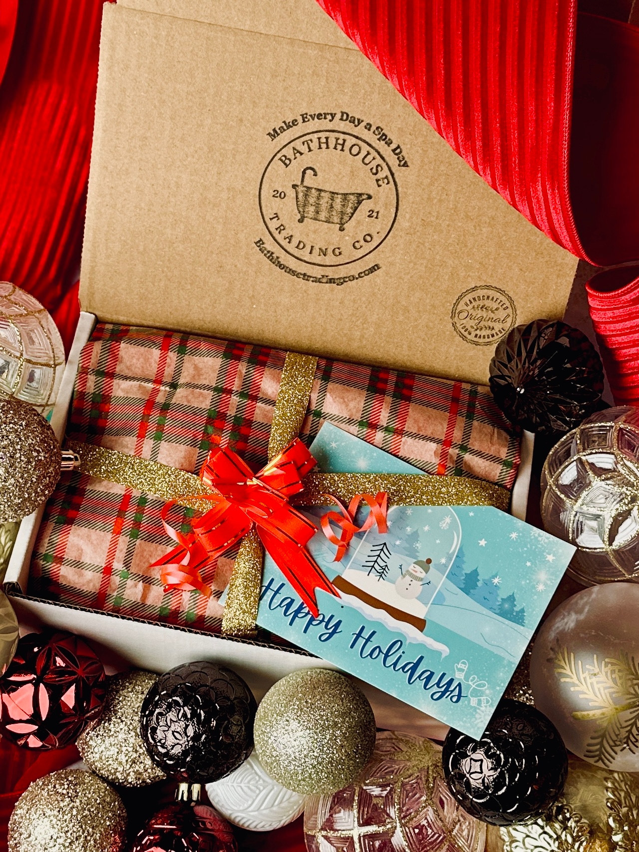 Custom Gift Note & Unboxing Experience