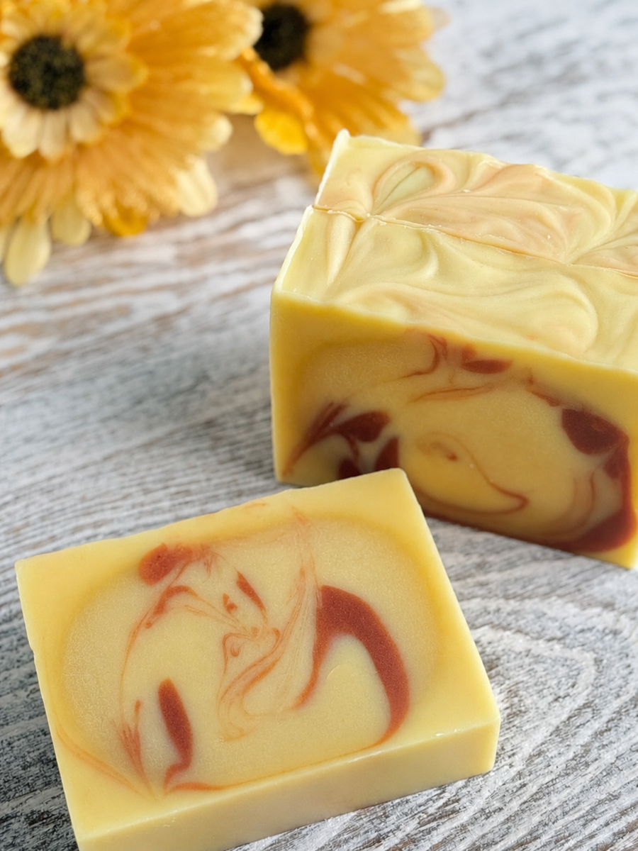 Sunflower & Sandalwood Bathhouse Blend