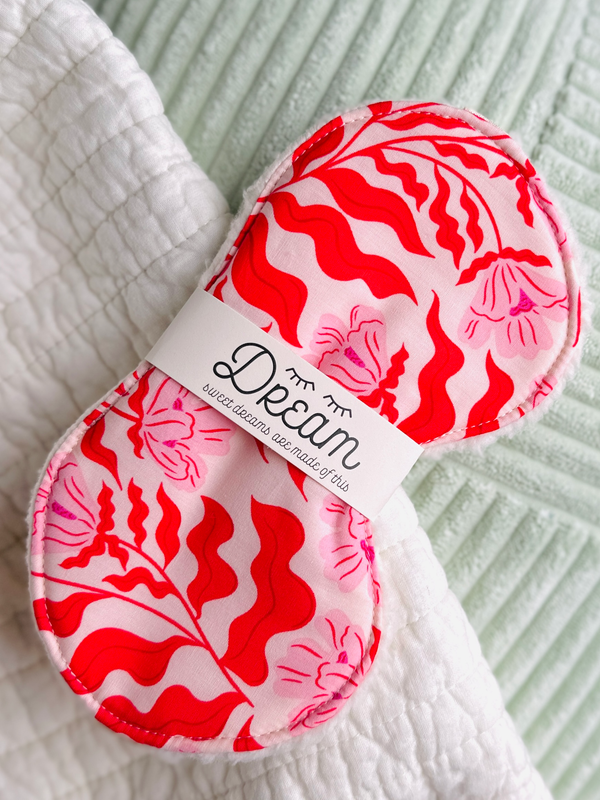 Sleep Mask Red Vines